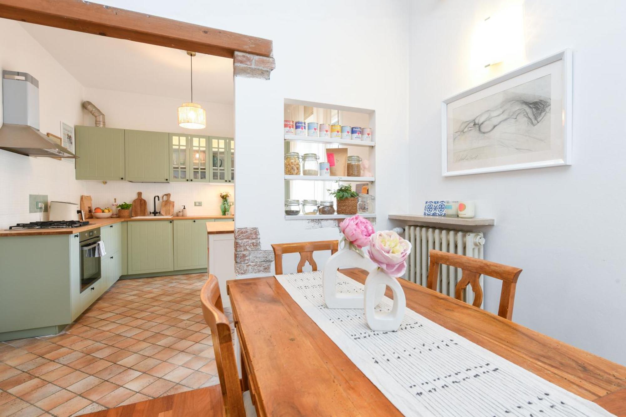 Casa Maddy - Balcony, Parking, 20-minute Walk To The Center Apartment